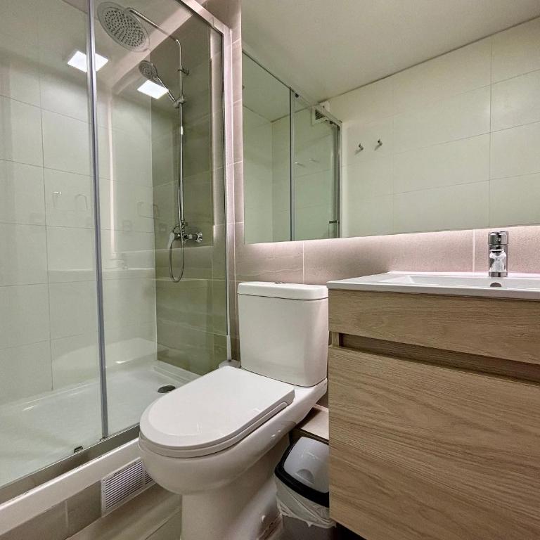 Bright Apartment in Costa Montemar - Apartment - 9