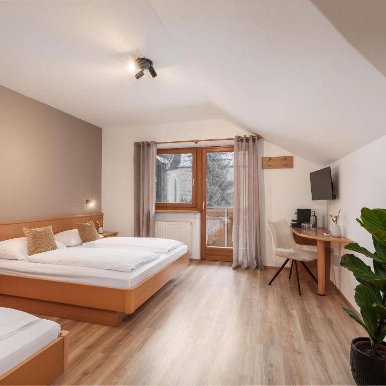 MyLiving - Hotel B&B by Majestic Resorts Dolomites - Camera Tripla con Balcone - 4