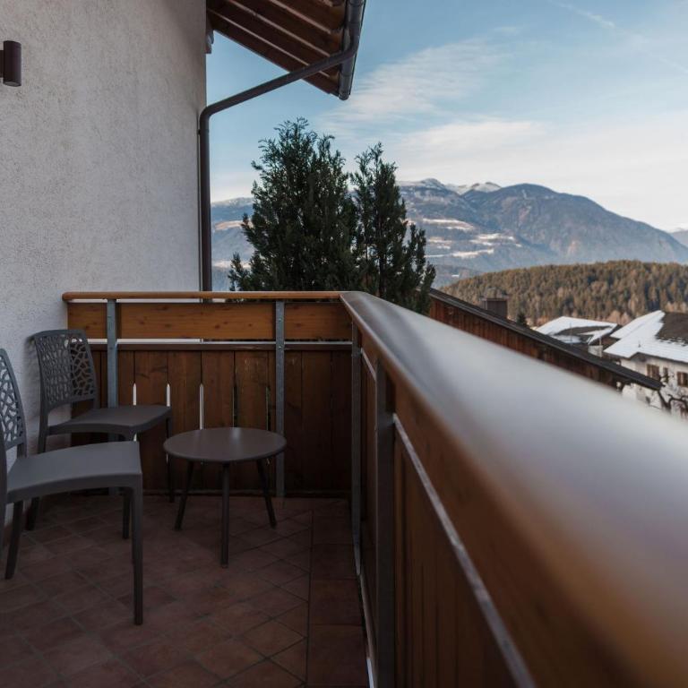 MyLiving - Hotel B&B by Majestic Resorts Dolomites - Camera Quadrupla - 2