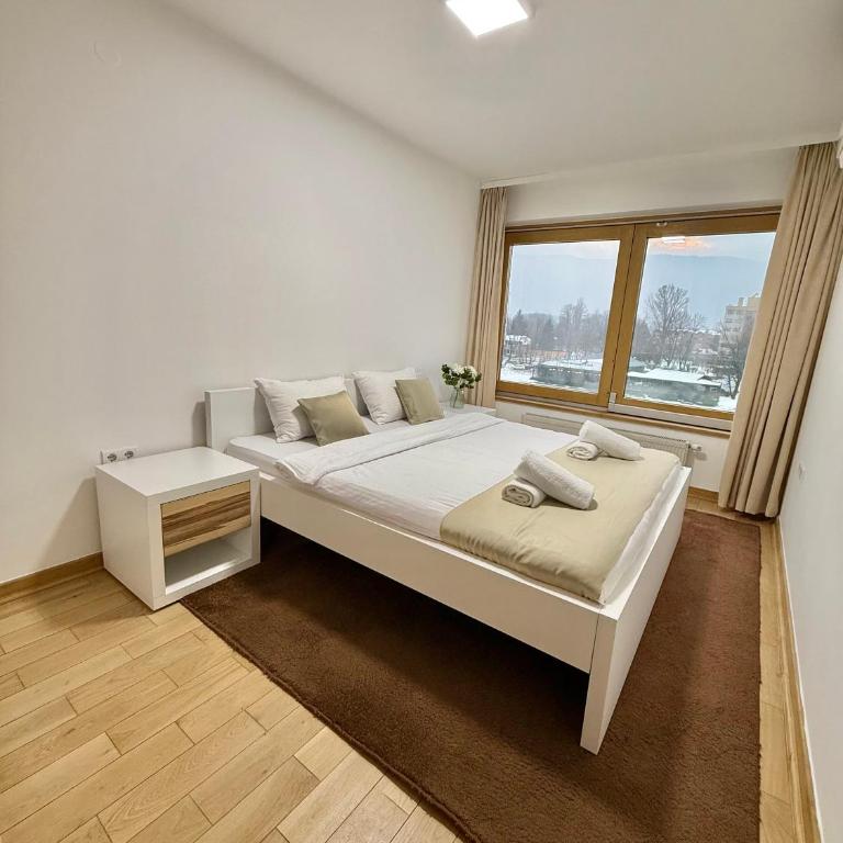 VIP Superior Apartments - Apartman sa 2 Spavaće Sobe i Pogledom na Reku - 1