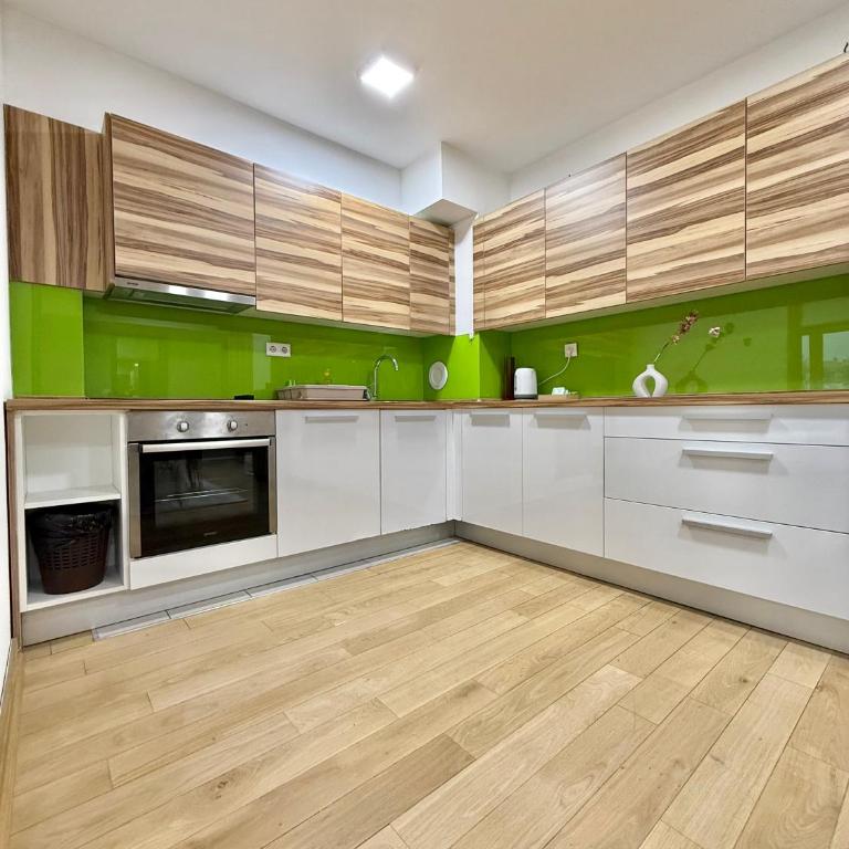 VIP Superior Apartments - Apartman sa 2 Spavaće Sobe i Pogledom na Reku - 13