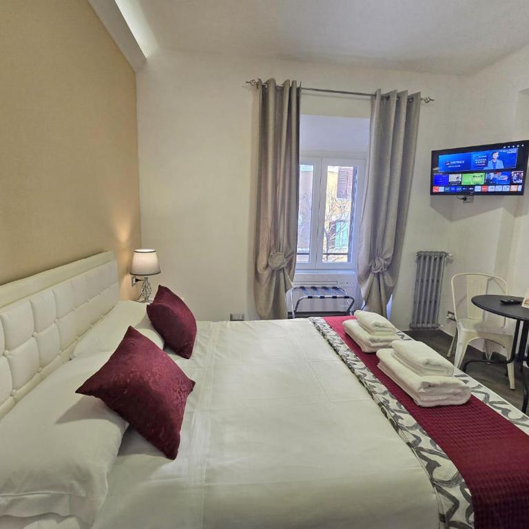 Giulya Guesthouse Hospety Group - Camera Queen - 6