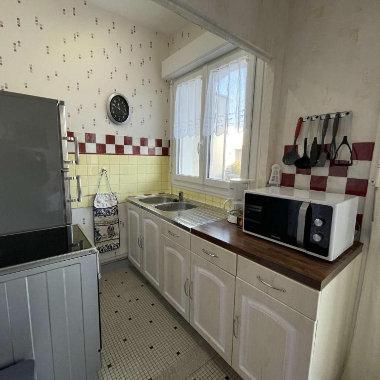 SJ410-004 - Appart Studio alcôve 4 couchages SAINT JEAN DE MONTS - Studio Apartment with Balcony - 9