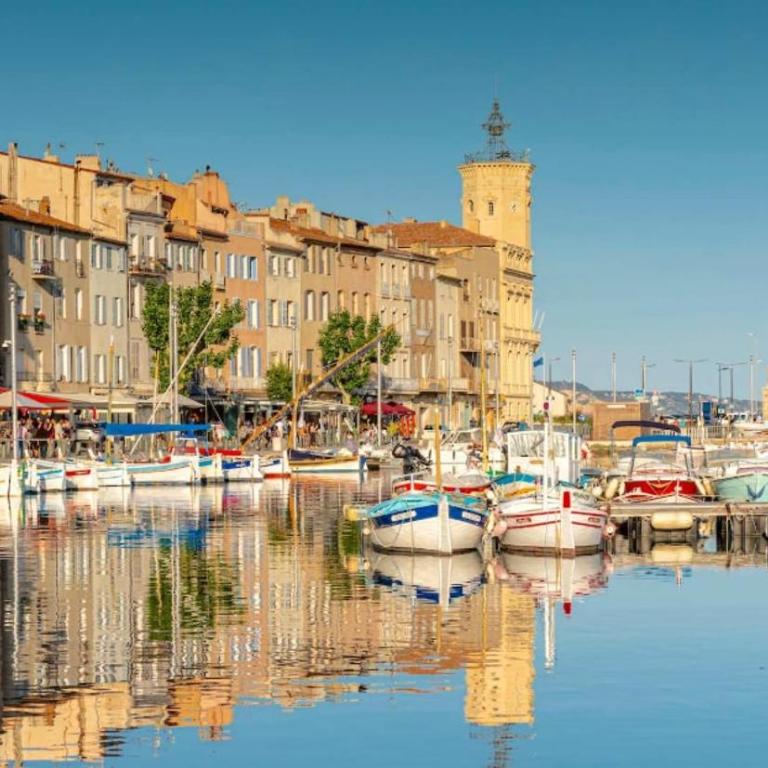 LA VELA - 2 Chambres - 70M2 - Centre Vieux-Port - 15mns à pied Plage Calanque Mugel-La Ciotat - Apartment mit 2 Schlafzimmern - 40