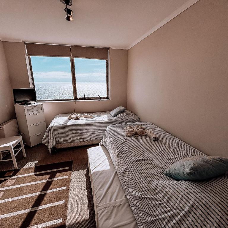 Comfortable apartment with a beautiful sea view - Apartment - 12