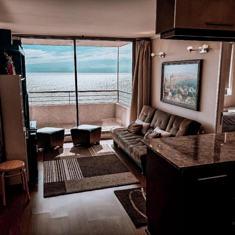 Comfortable apartment with a beautiful sea view - Apartment - 15