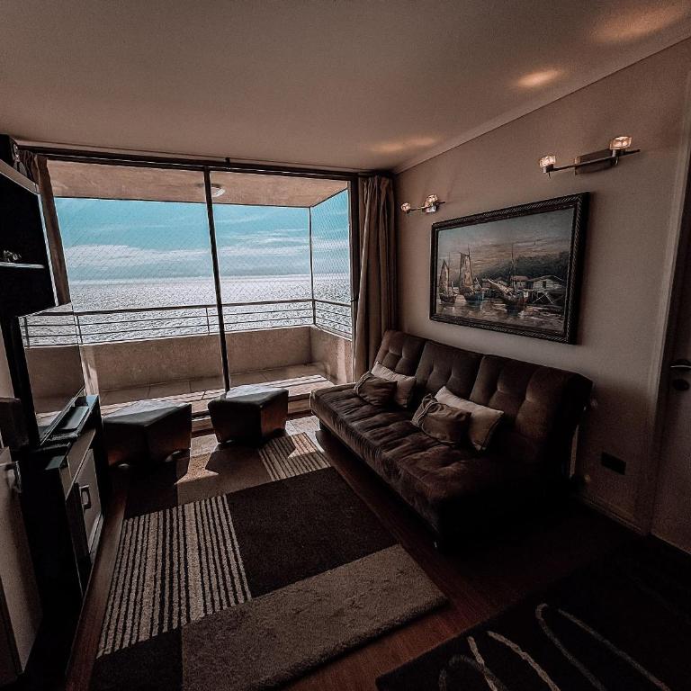 Comfortable apartment with a beautiful sea view - Apartment - 18
