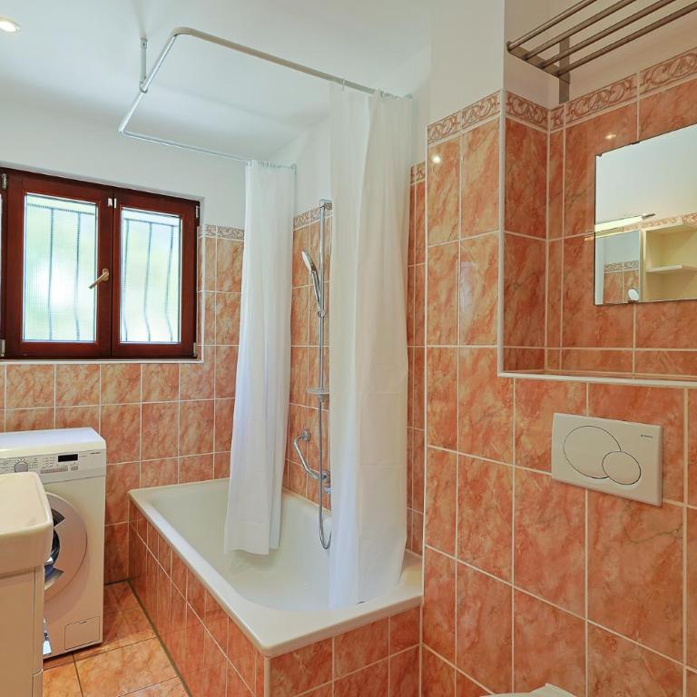 Villa Telma - Appartamento con 2 Camere da Letto e Terrazza - 9