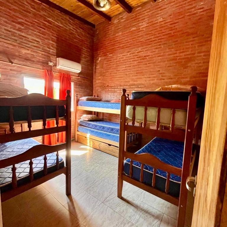 Casaquinta con Pileta en Paso - Three-Bedroom House - 14