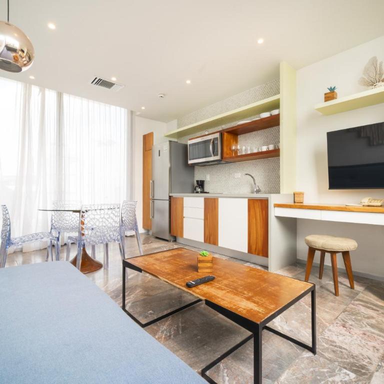 2 Bedroom Condo with Rooftop Pool - Joya 409 - Apartment - 11