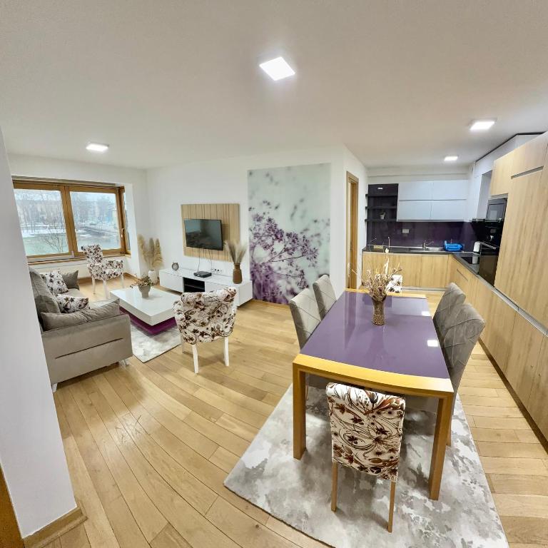 VIP Superior Apartments - Apartman sa 2 Spavaće Sobe i Pogledom na Planinu - 18