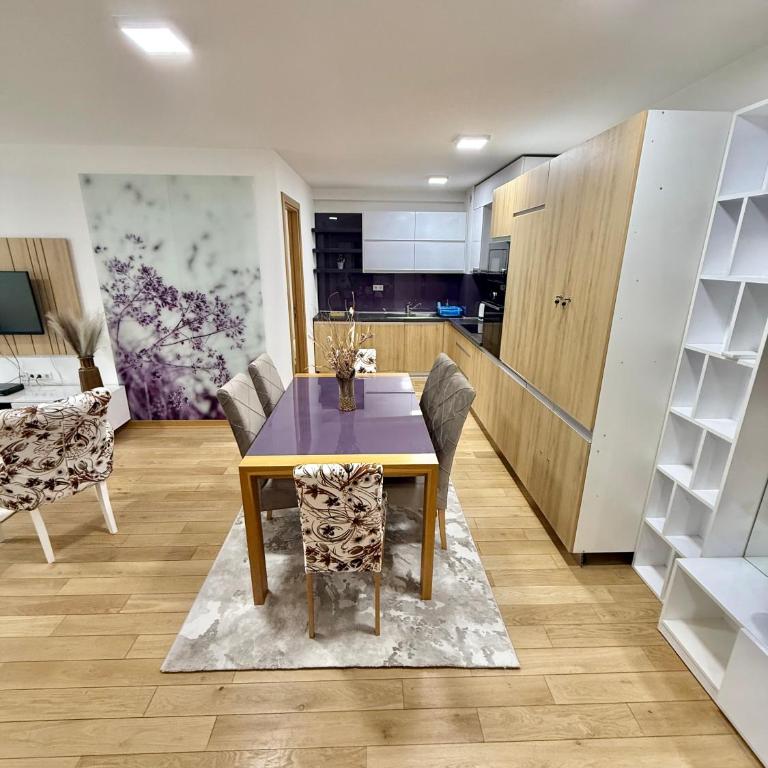 VIP Superior Apartments - Apartman sa 2 Spavaće Sobe i Pogledom na Planinu - 15
