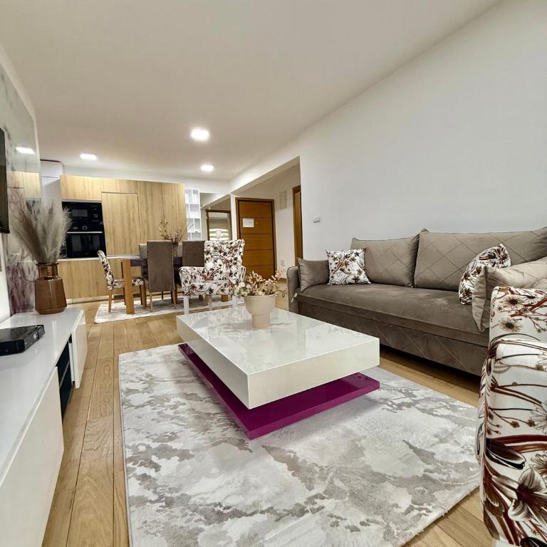 VIP Superior Apartments - Apartman sa 2 Spavaće Sobe i Pogledom na Planinu - 16
