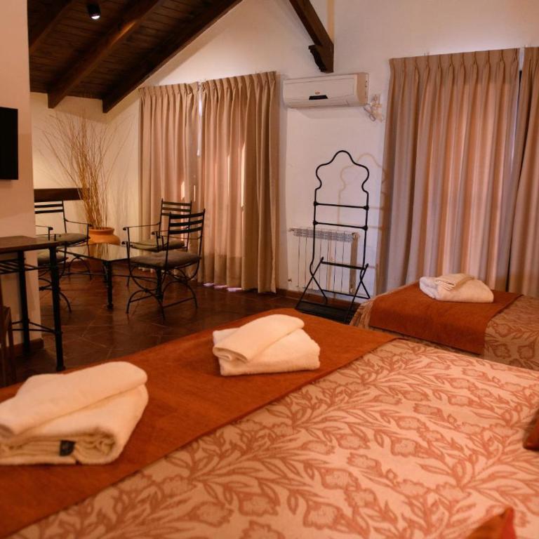 Hotel Selva Montana - Habitación Doble Deluxe - 5