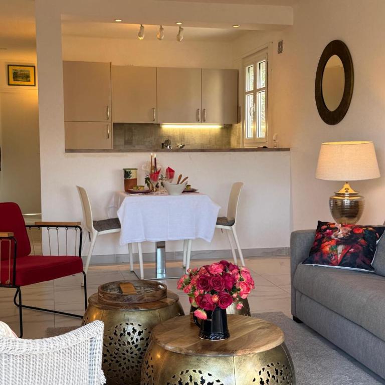 Superior Apartment on first floor with Sea View - Appartement Supérieur - Vue sur Mer - 10