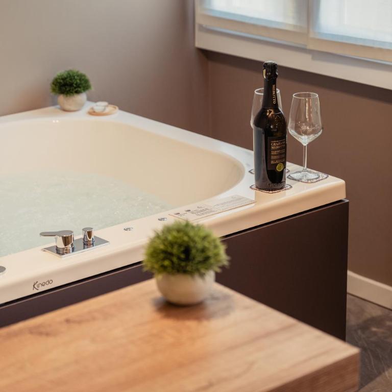 Boutique Casa Giulietta - Suite King con Vasca Idromassaggio - 2