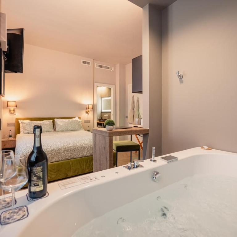 Boutique Casa Giulietta - Suite King con Vasca Idromassaggio - 4