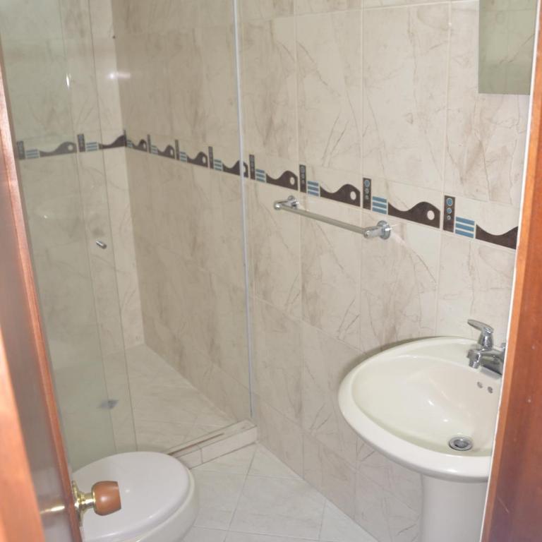 Apto Amoblado 3 Hab Cerca al Atanasio- Promocion Marzo - Three-Bedroom Apartment with Balcony - 12