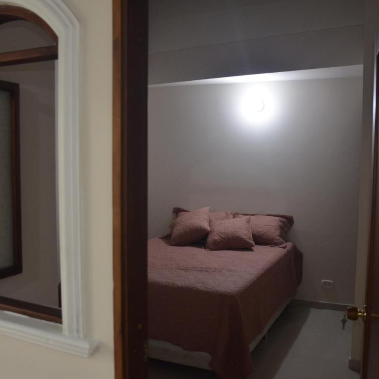 Apto Amoblado 3 Hab Cerca al Atanasio- Promocion Marzo - Three-Bedroom Apartment with Balcony - 27