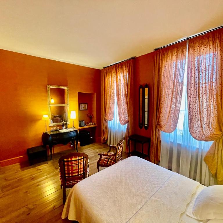 Demeure Saint Louis Historic manor, air-conditioned, free private parking, City 700m, WIFI, view - Doppelzimmer mit eigenem Bad - 2