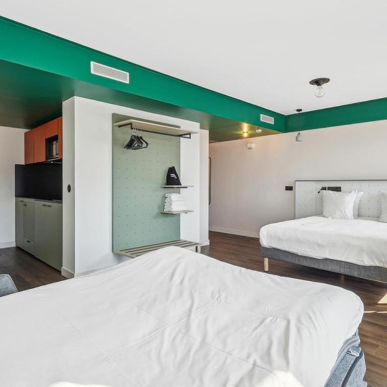 All Suites Appart Hôtel et Hôtel - Paris 13 - Porte d'Italie - Executive Studio with Double Bed and Sofa Bed - 4