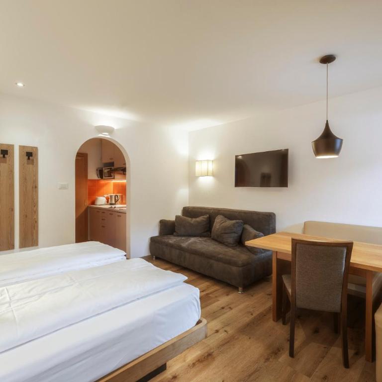 La Tambra - Residence - Central with Restaurant - Monolocale con Balcone - 6