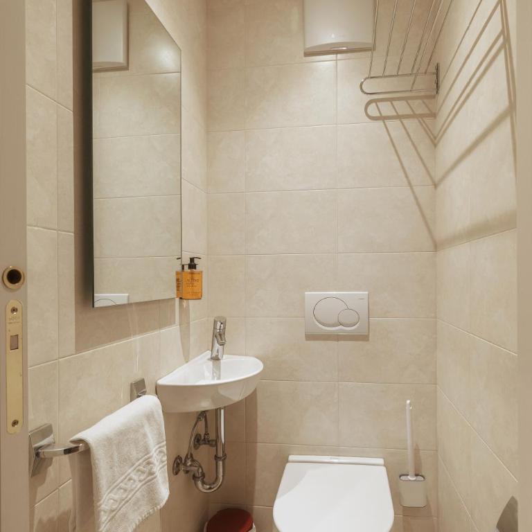 La Tambra - Residence - Central with Restaurant - Appartamento con 2 Camere da Letto - 2