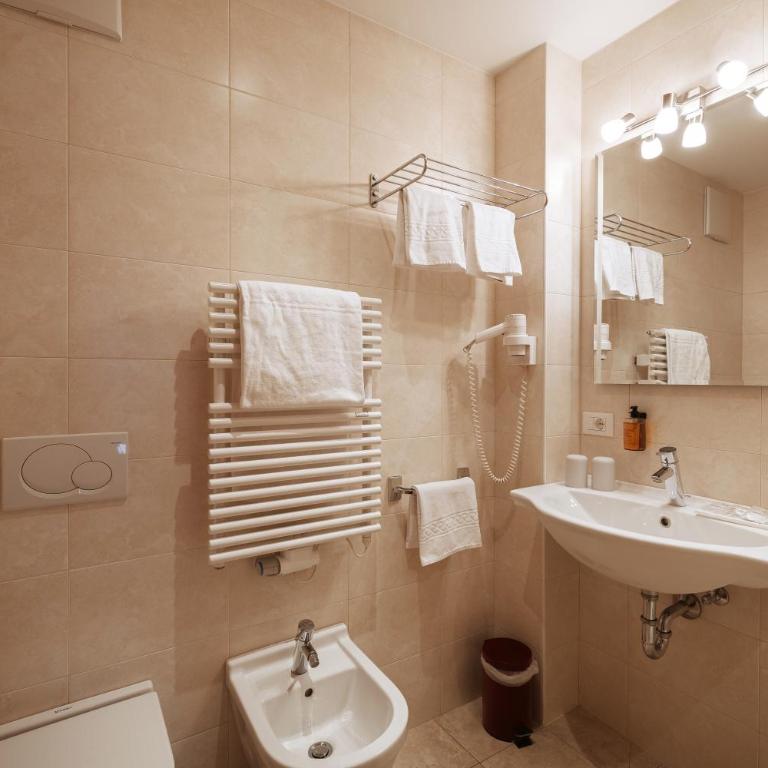 La Tambra - Residence - Central with Restaurant - Appartamento con 2 Camere da Letto - 5