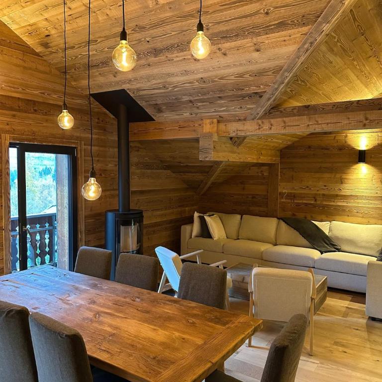 Golette Apartment - 2 bedroom apartment in the Ski Resort - Appartement 2 Chambres - 2