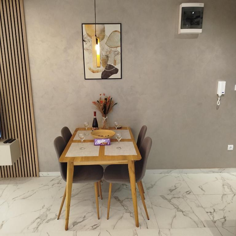 Cera luxe apartment 2 - One-Bedroom Apartment - 6
