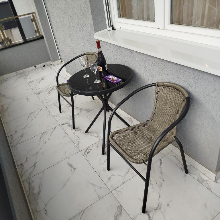 Cera luxe apartment 2 - One-Bedroom Apartment - 14
