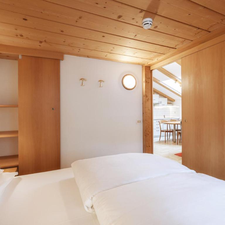 La Tambra - Residence - Central with Restaurant - Suite Familiare - 11