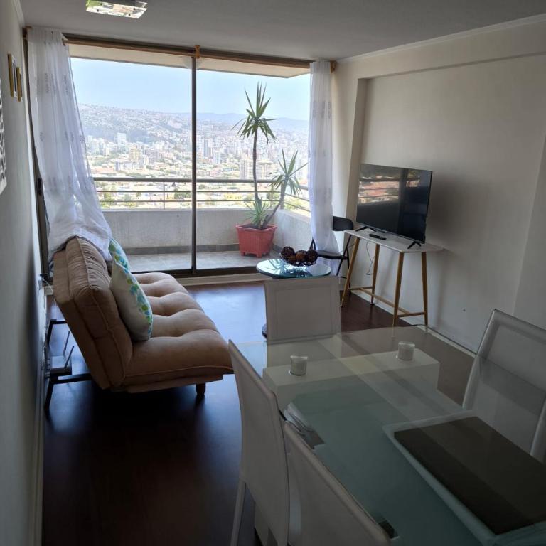 Depto en viña del Mar Wifi, estacionamiento, cerca mall arauco, playa - Three-Bedroom Apartment - 14