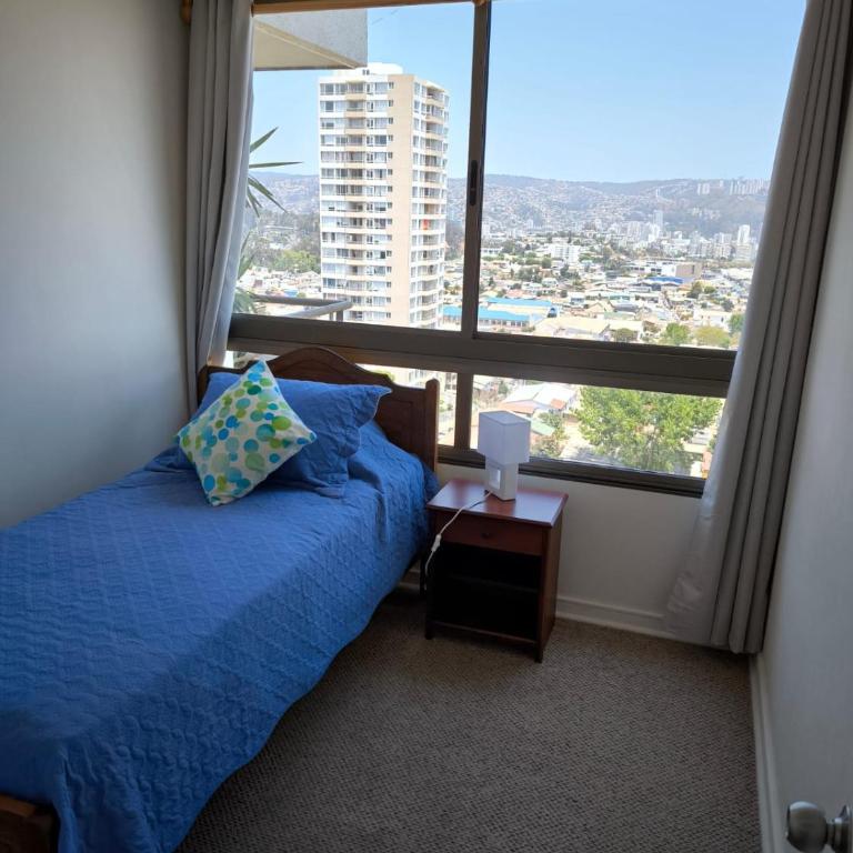 Depto en viña del Mar Wifi, estacionamiento, cerca mall arauco, playa - Three-Bedroom Apartment - 18