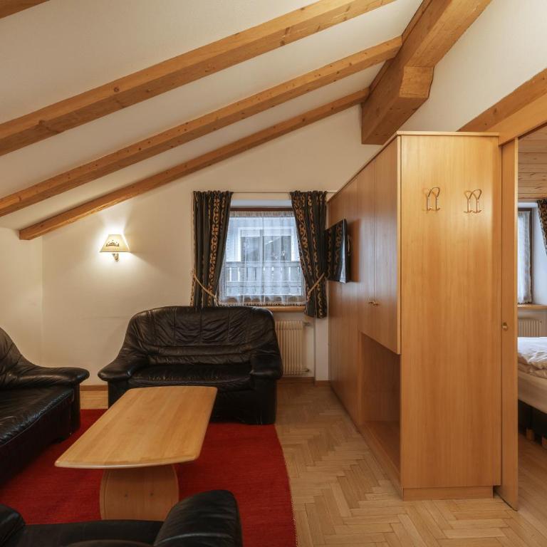 La Tambra - Residence - Central with Restaurant - Suite Familiare - 18
