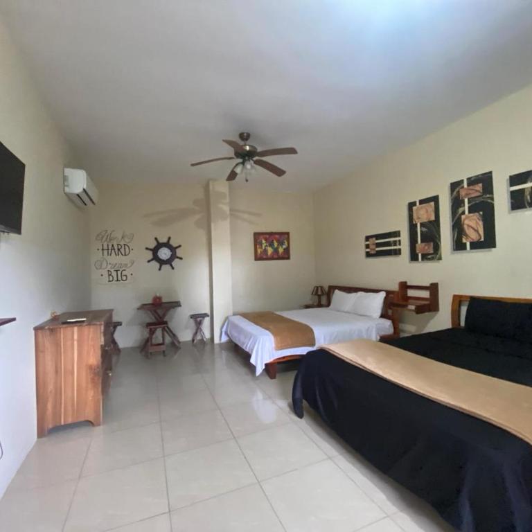 Hotel majai - Quadruple Room - 5