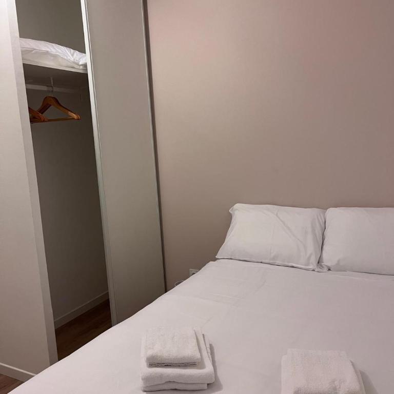 La nid douillet-parking-balcon-CHbM - Appartement 1 Chambre - 12
