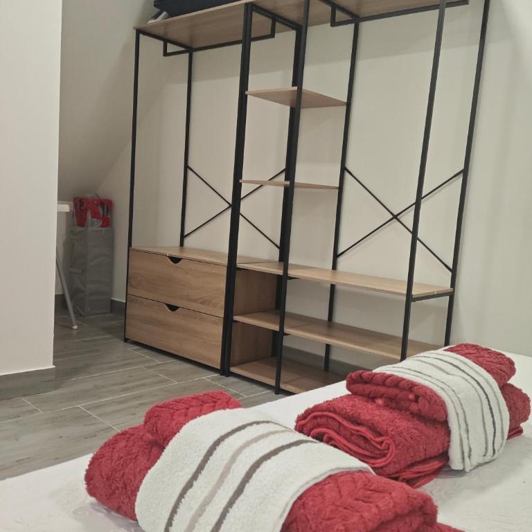 Recanto do sol ap1 - Two-Bedroom Apartment - 4
