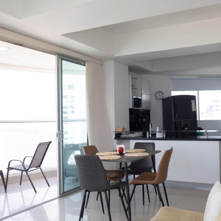 Apartamento frente al mar con vista única en Cartagena - Two-Bedroom Apartment - 10