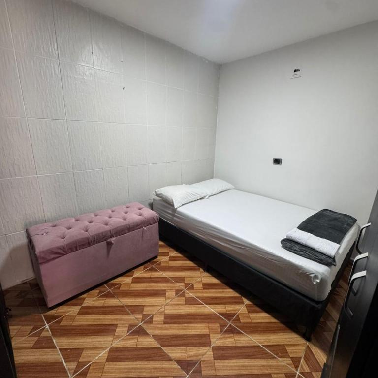 House with Terrace San Javier Comuna 13 - Three-Bedroom House - 11