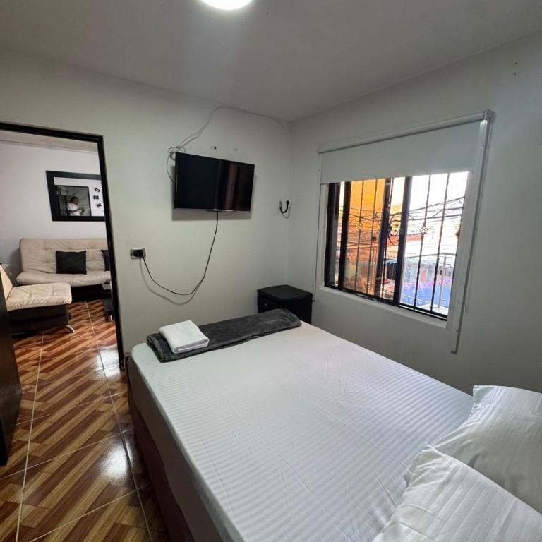 House with Terrace San Javier Comuna 13 - Three-Bedroom House - 7