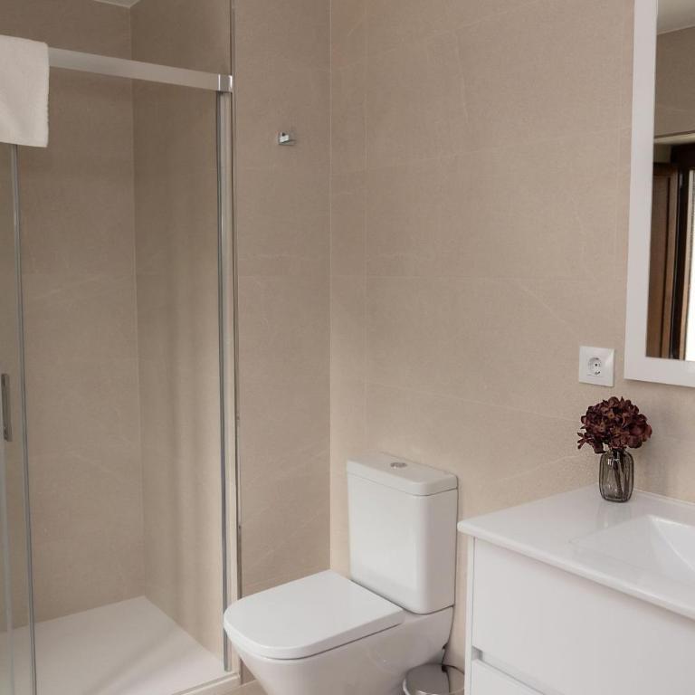 Casa Brins - Three-Bedroom Home - 9