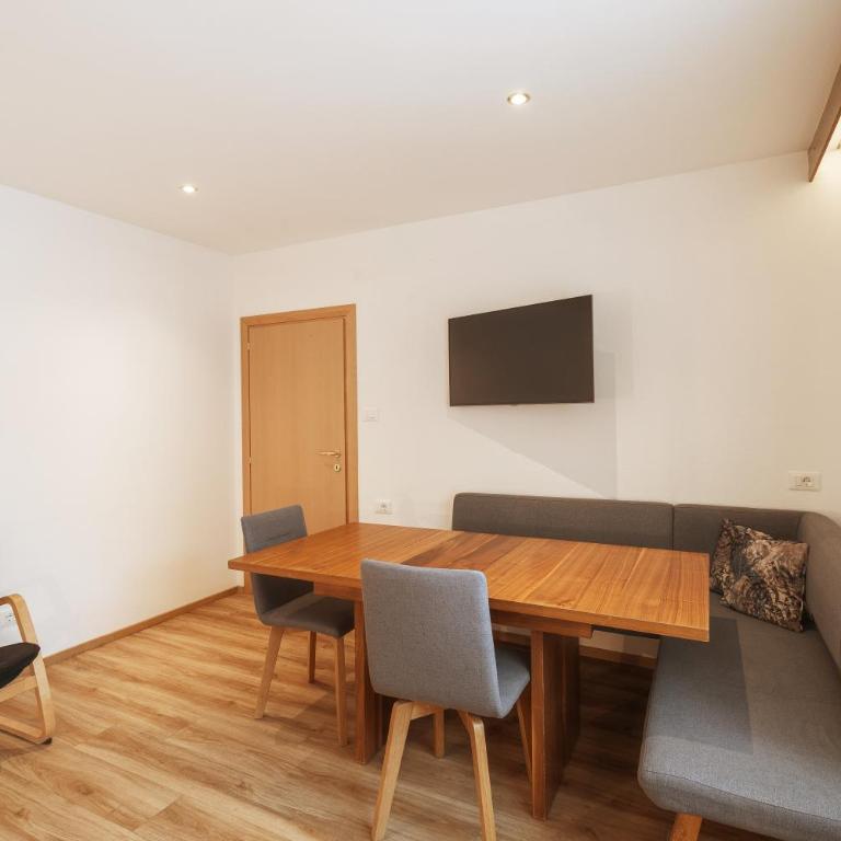 La Tambra - Residence - Central with Restaurant - Appartamento con 2 Camere da Letto - 10