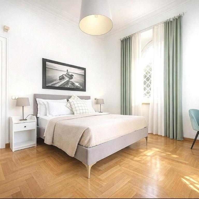 Luxury Apartment for 10 Central VATICANO S'Peter Basilica AirCond NETFLIX - SKY Wifi - Apartment - 25