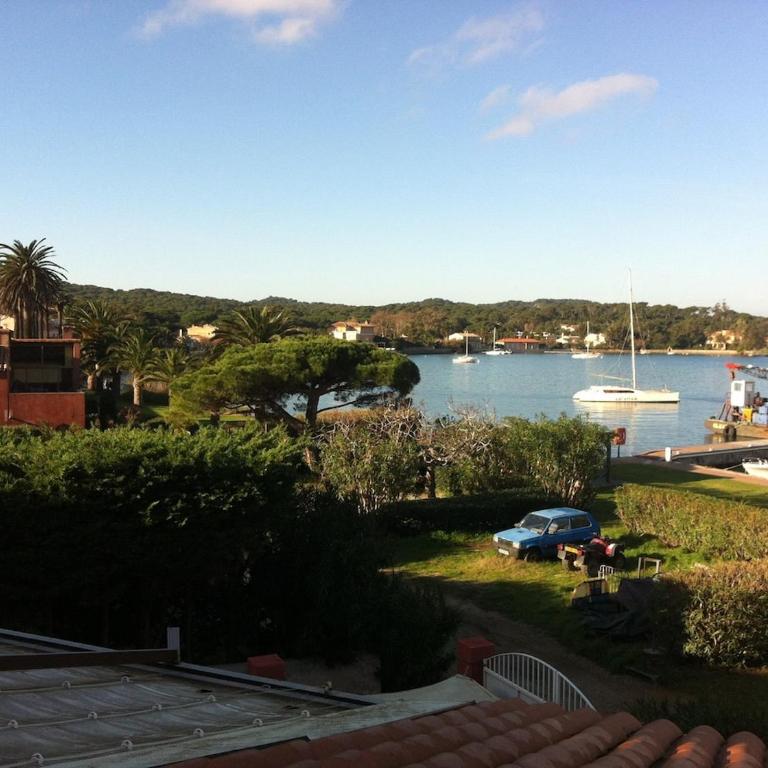 Charmant T3 avec grande terrasse vue port et mer - Apartment mit 2 Schlafzimmern mit Hafenblick - 3