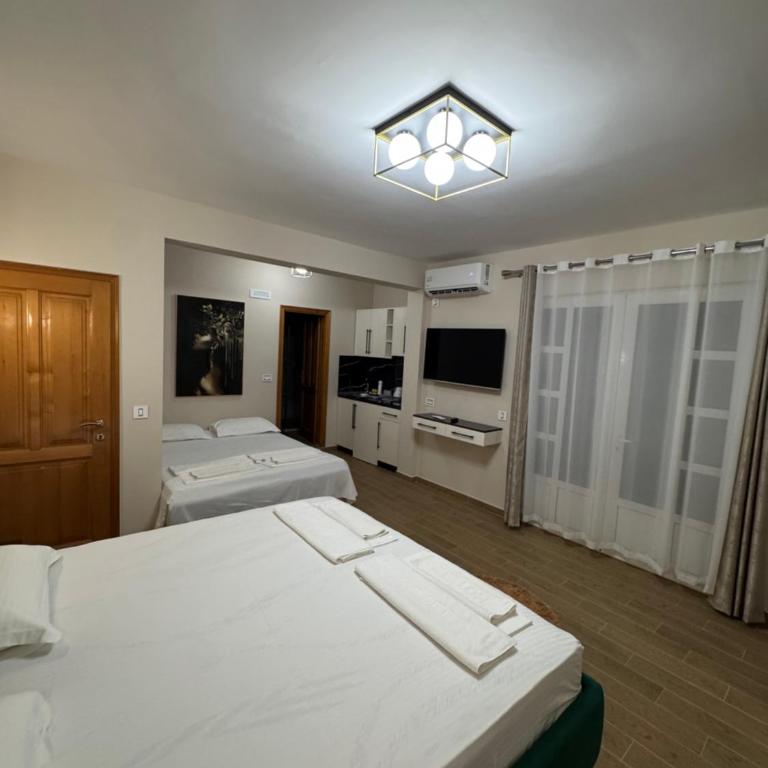 "HOLIDAY" apartments & rooms - Porodični Studio - 4