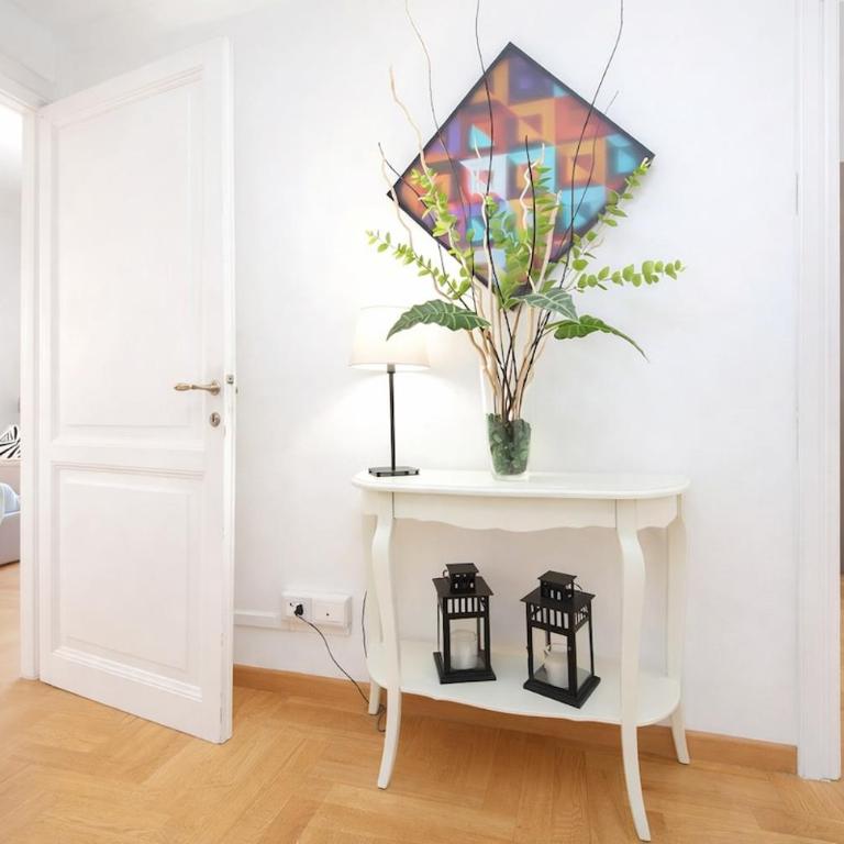 Luxury Apartment for 10 Central VATICANO S'Peter Basilica AirCond NETFLIX - SKY Wifi - Apartment - 29