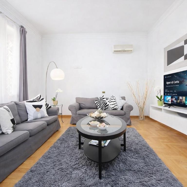 Luxury Apartment for 10 Central VATICANO S'Peter Basilica AirCond NETFLIX - SKY Wifi - Apartment - 45