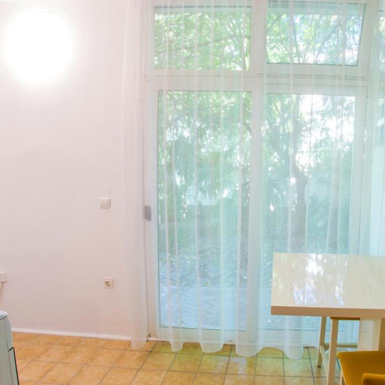 Old Town Oasis - One-Bedroom Apartment with River View - 27