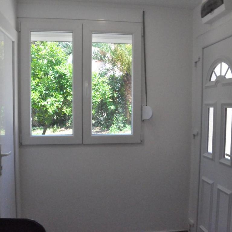 Apartment Central Oasis Budva - Apartman sa 1 Spavaćom Sobom - 2
